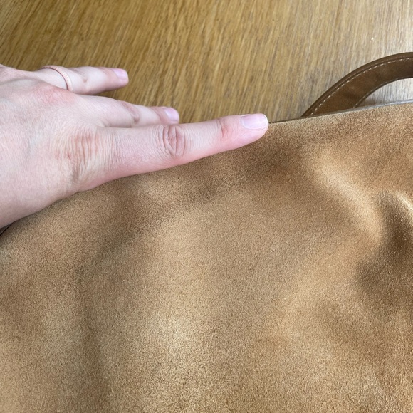 RARE Suede Mansur Gavriel shoulder bag- gorgeous camel color! - Picture 10 of 14